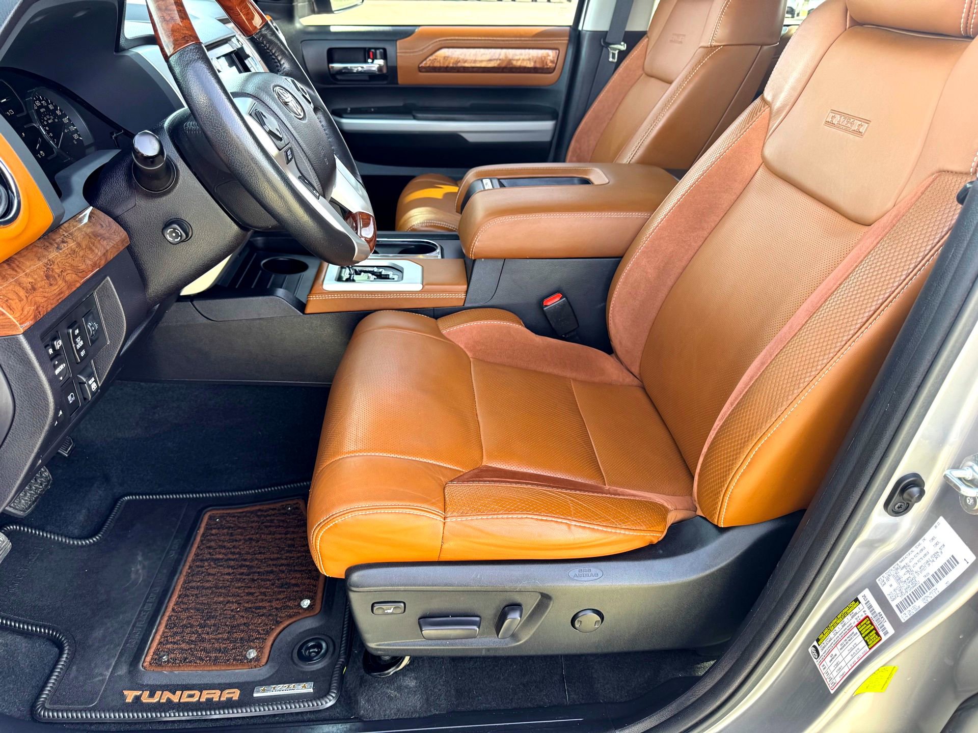 Used 2021 Toyota Tundra 1794 Edition image 12