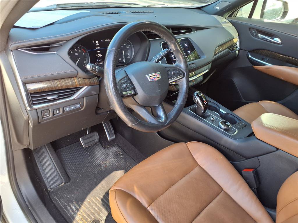 Used 2023 Cadillac XT4 Sport FWD image 12