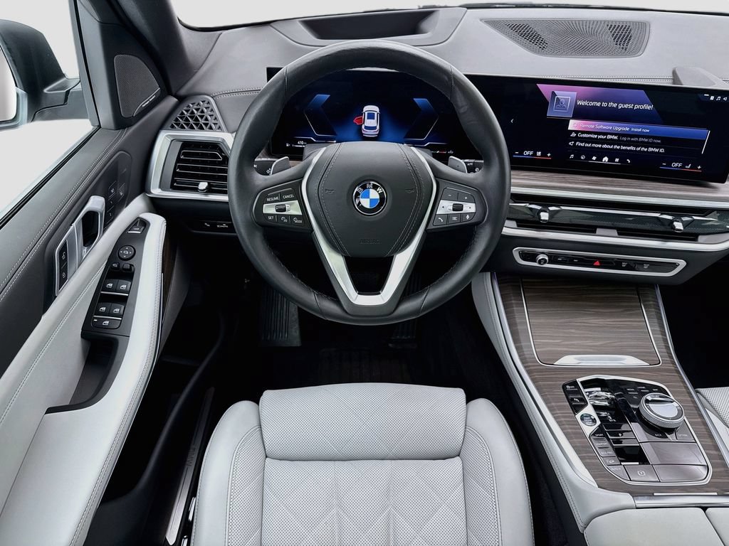 Certified 2026 BMW X5 xDrive40i w/ Executive Package AWD/4WD image 10