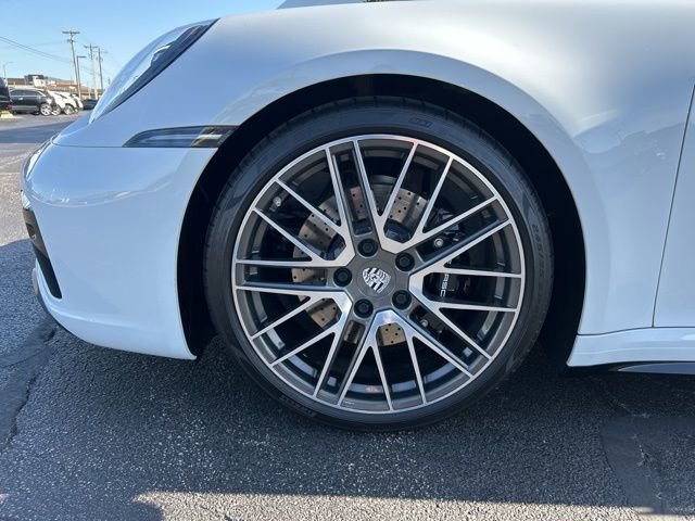 Used 2022 Porsche 911 Carrera S RWD image 11