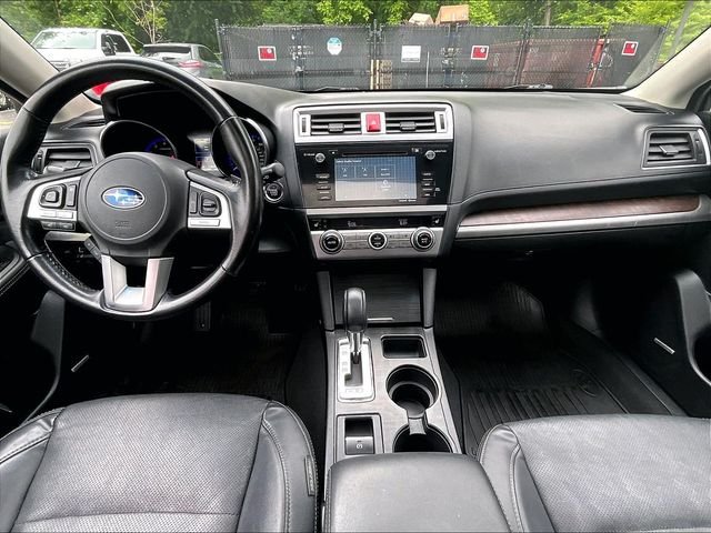 Used 2016 Subaru Outback 2.5i Limited AWD/4WD image 16