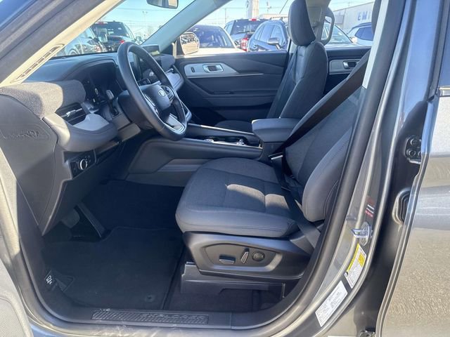 Used 2025 Ford Explorer Active image 20