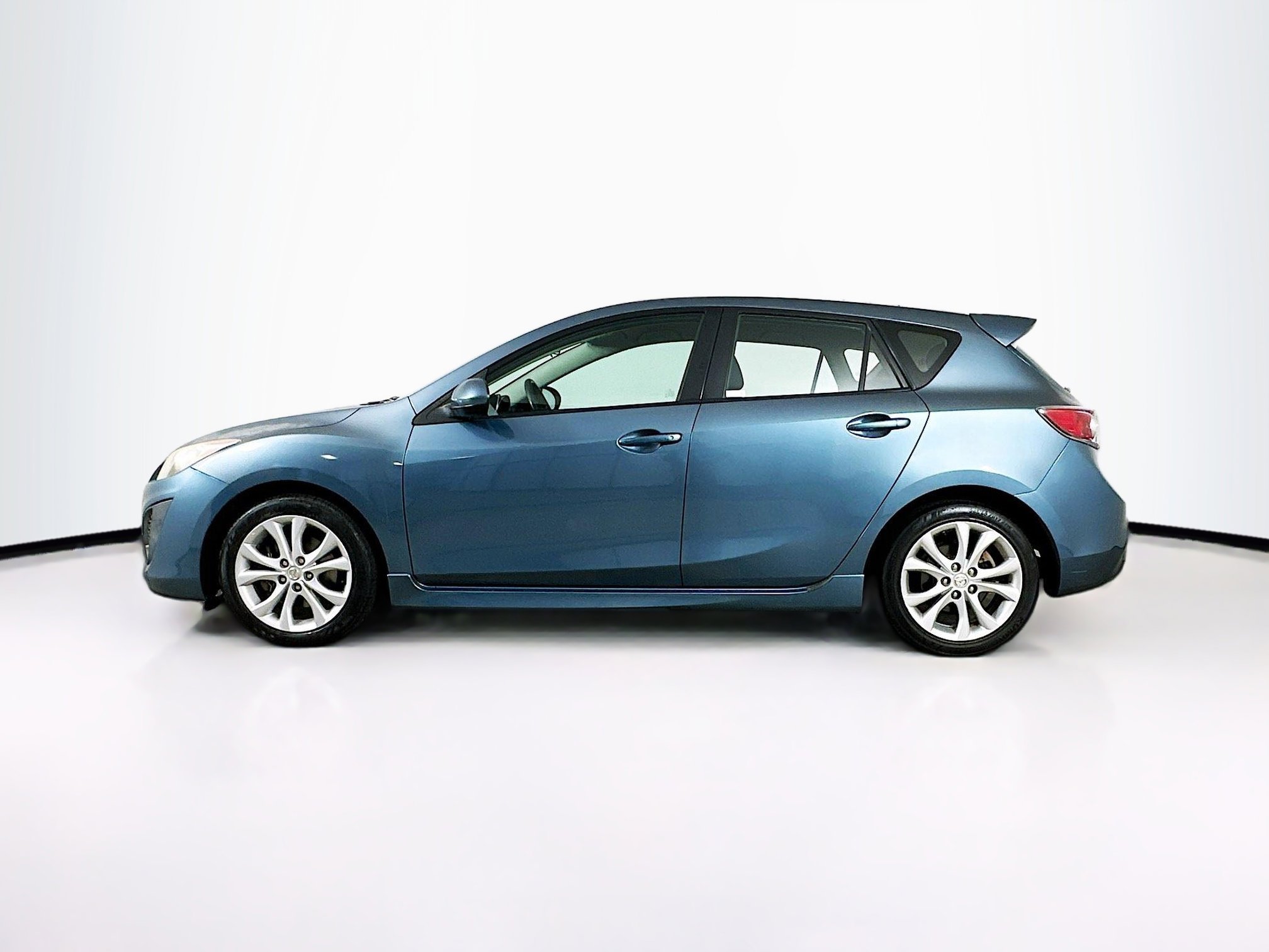 Used 2010 MAZDA MAZDA3 s Sport image 4