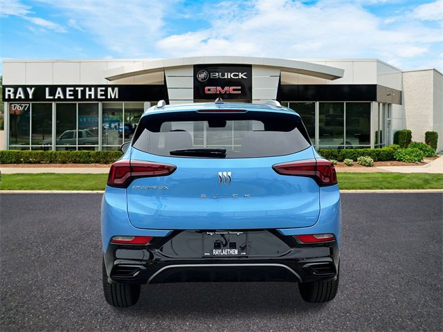 New 2025 Buick Encore GX Sport Touring w/ Comfort Package image 4