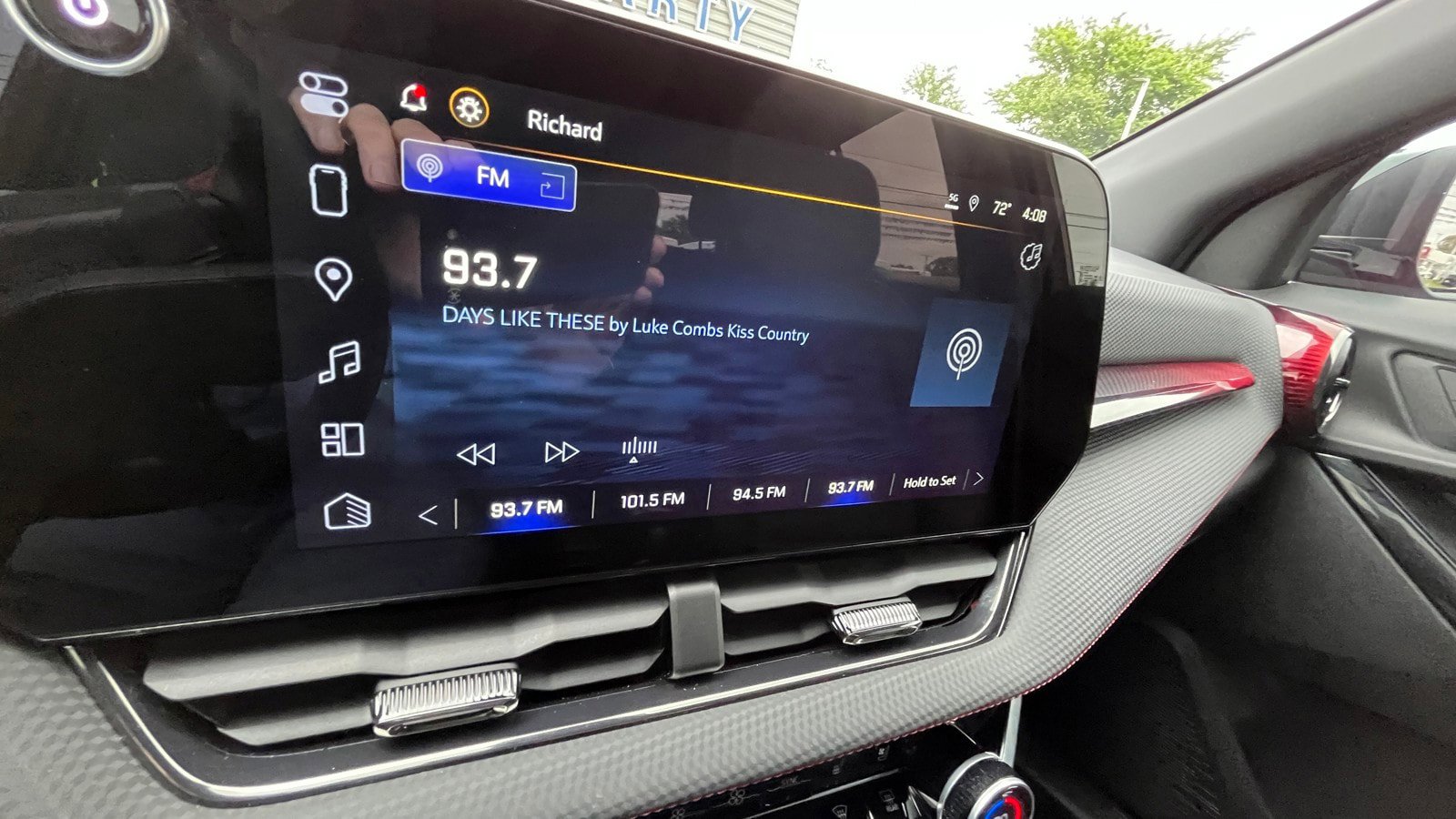 Used 2025 Chevrolet Equinox RS w/ Convenience Package III FWD image 10
