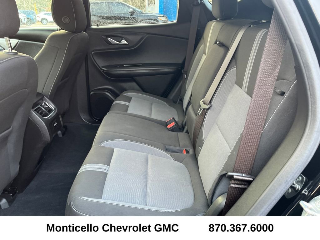 Used 2024 Chevrolet Blazer LT w/ Convenience Package FWD image 25