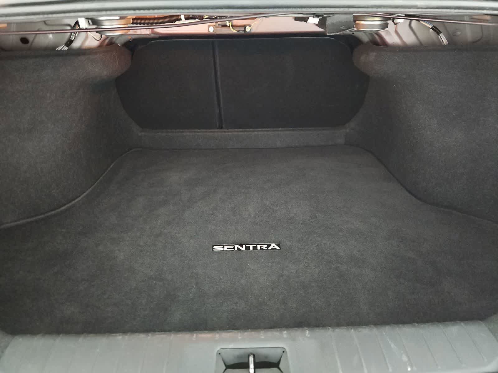 Used 2024 Nissan Sentra SV FWD image 32