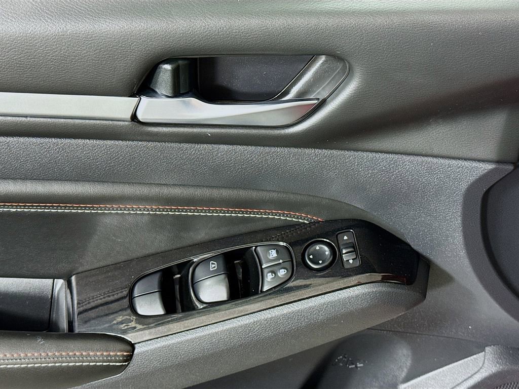 Certified 2023 Nissan Altima 2.5 SR w/ SR Premium Package FWD image 25