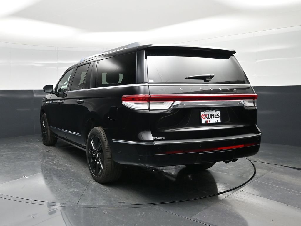 Used 2024 Lincoln Navigator L Reserve w/ Equipment Group 201A image 11