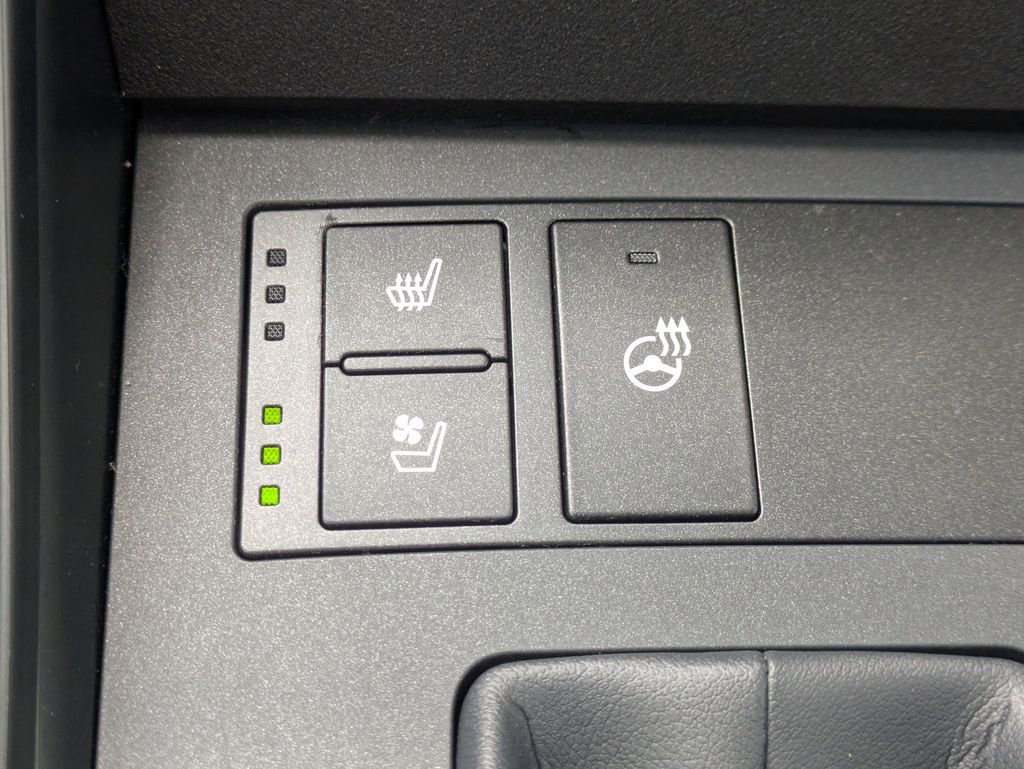 Used 2023 Lexus IS 350 F Sport w/ Navigation Package RWD image 25