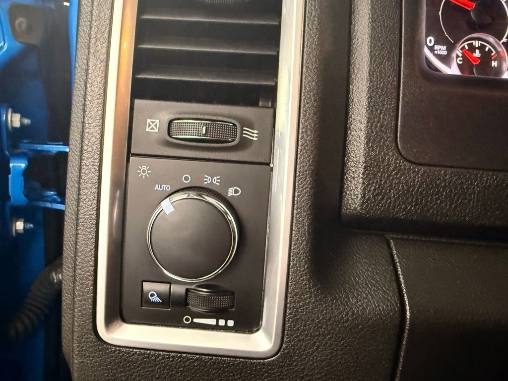 Certified 2024 RAM 1500 Classic Warlock image 24