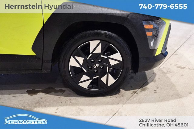 Used 2024 Hyundai Kona SEL image 28