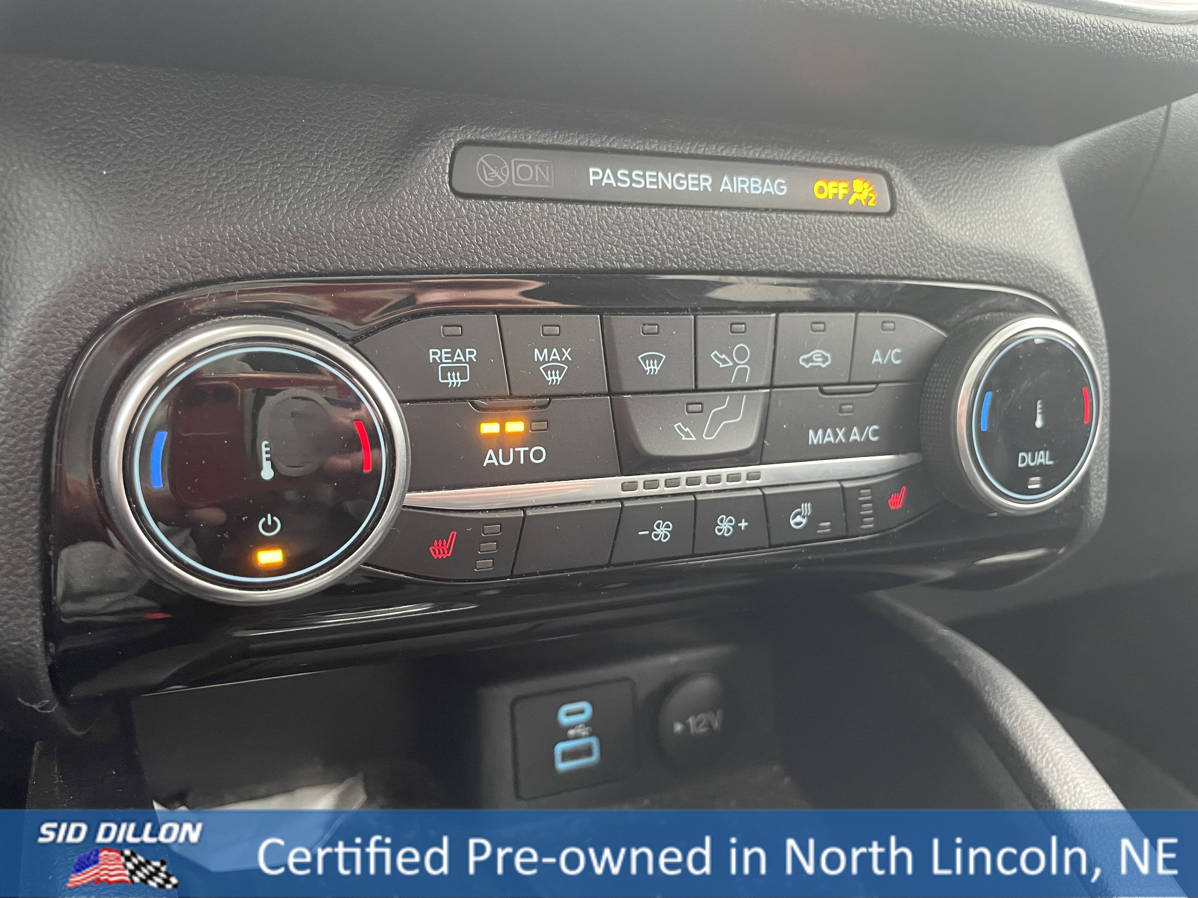 Used 2022 Ford Escape SEL w/ Technology Package image 14