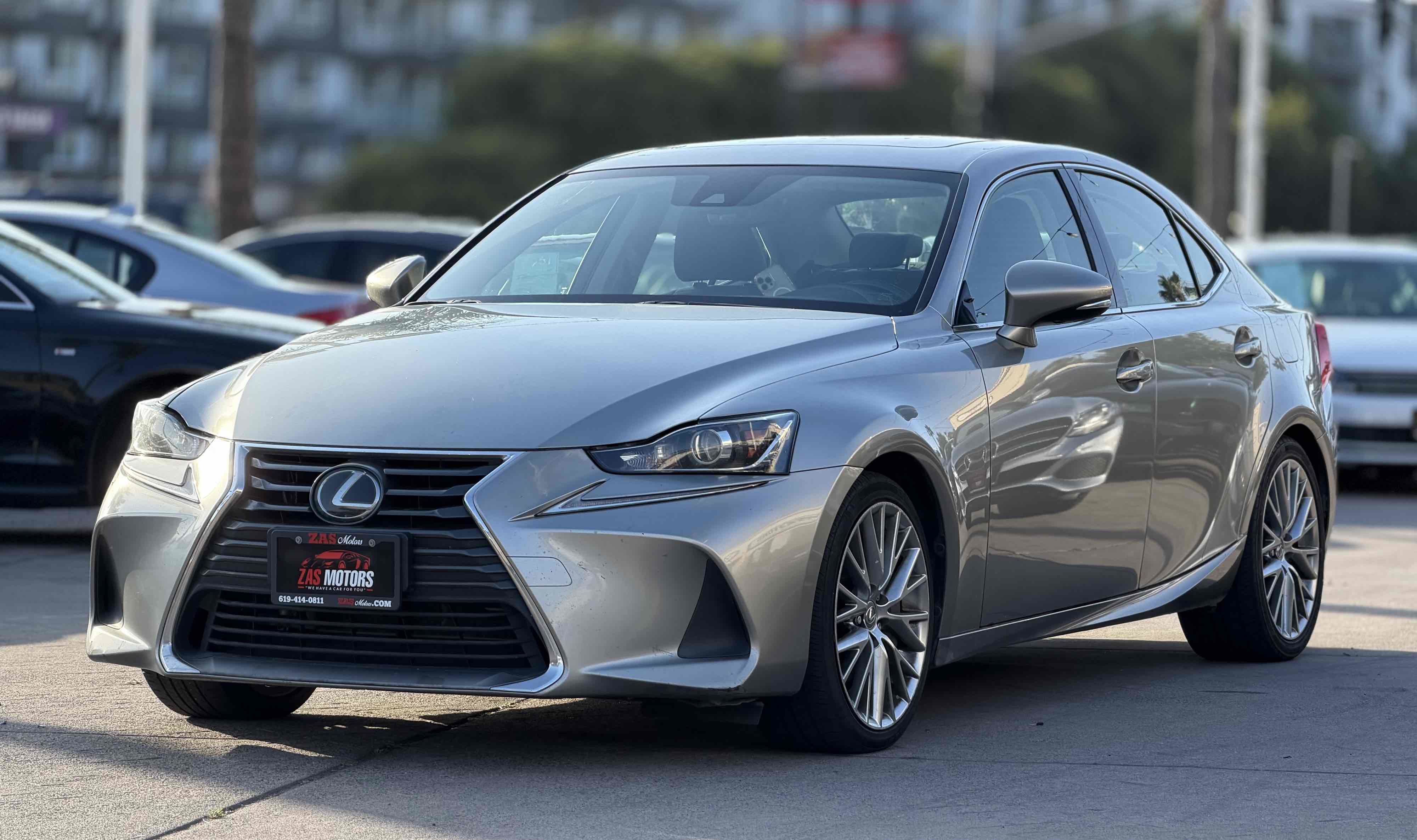 Used 2018 Lexus IS 300 w/ Accessory Package 2 RWD image 3