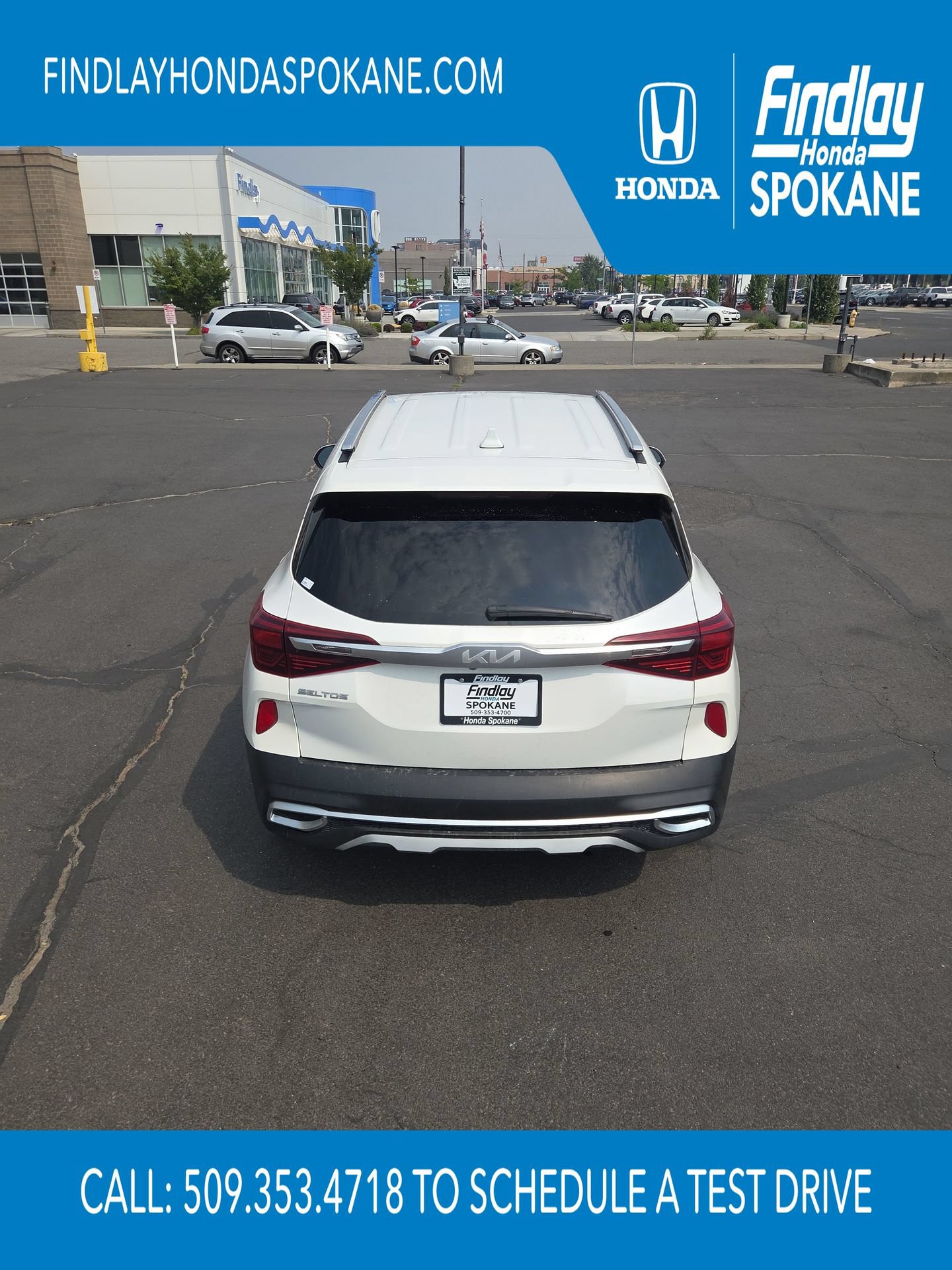 Used 2023 Kia Seltos S w/ Navigation Package AWD/4WD image 10
