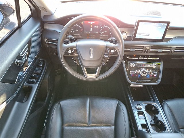 Used 2022 Lincoln Corsair Standard w/ Equipment Group 101A image 13