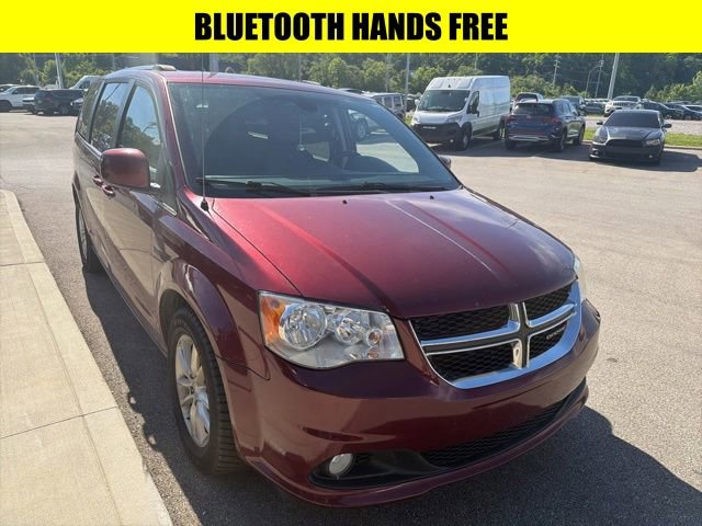 Used 2015 Dodge Grand Caravan SXT FWD image 2