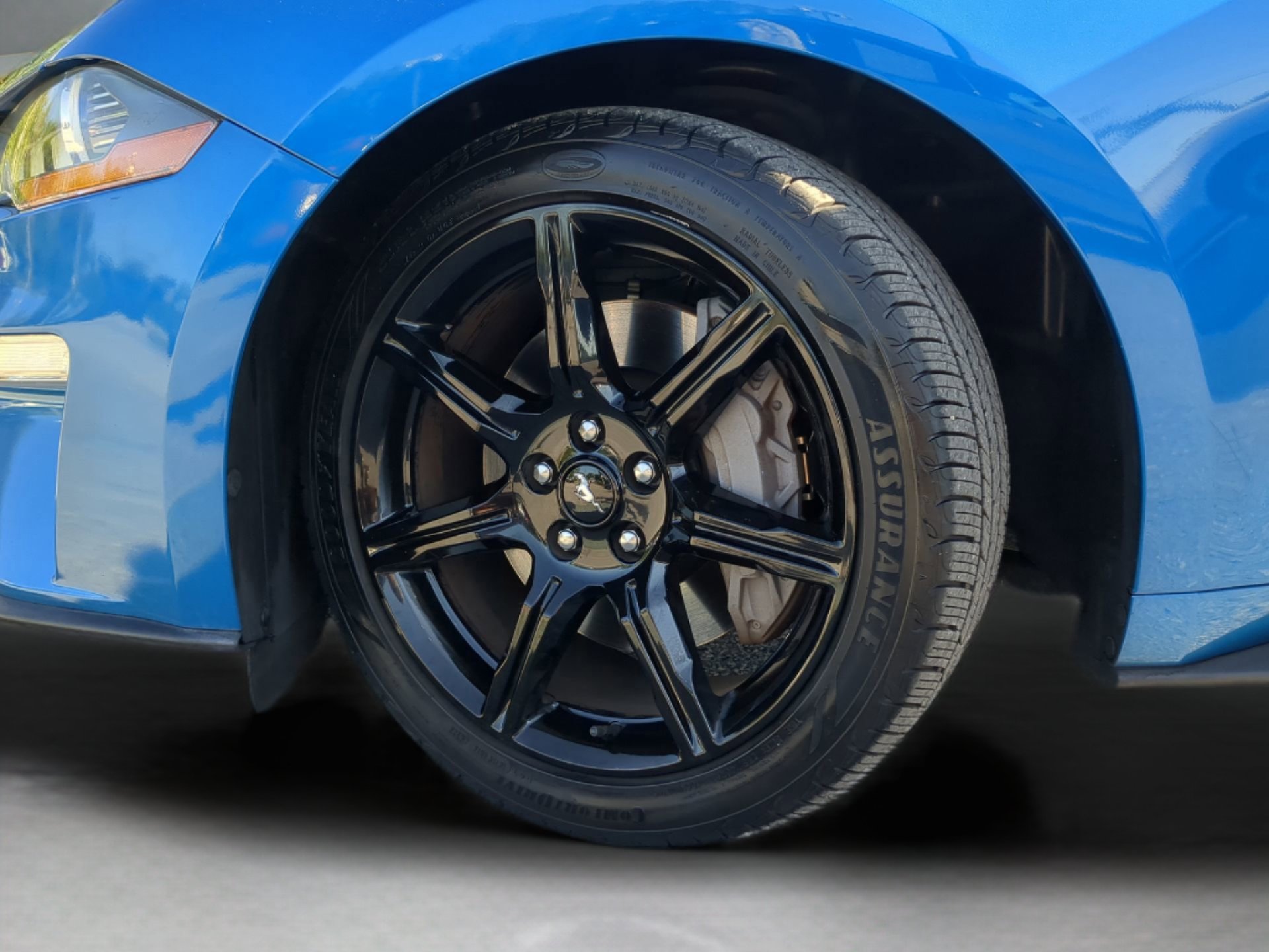 Certified 2020 Ford Mustang GT Premium w/ Equipment Group 401A RWD image 70
