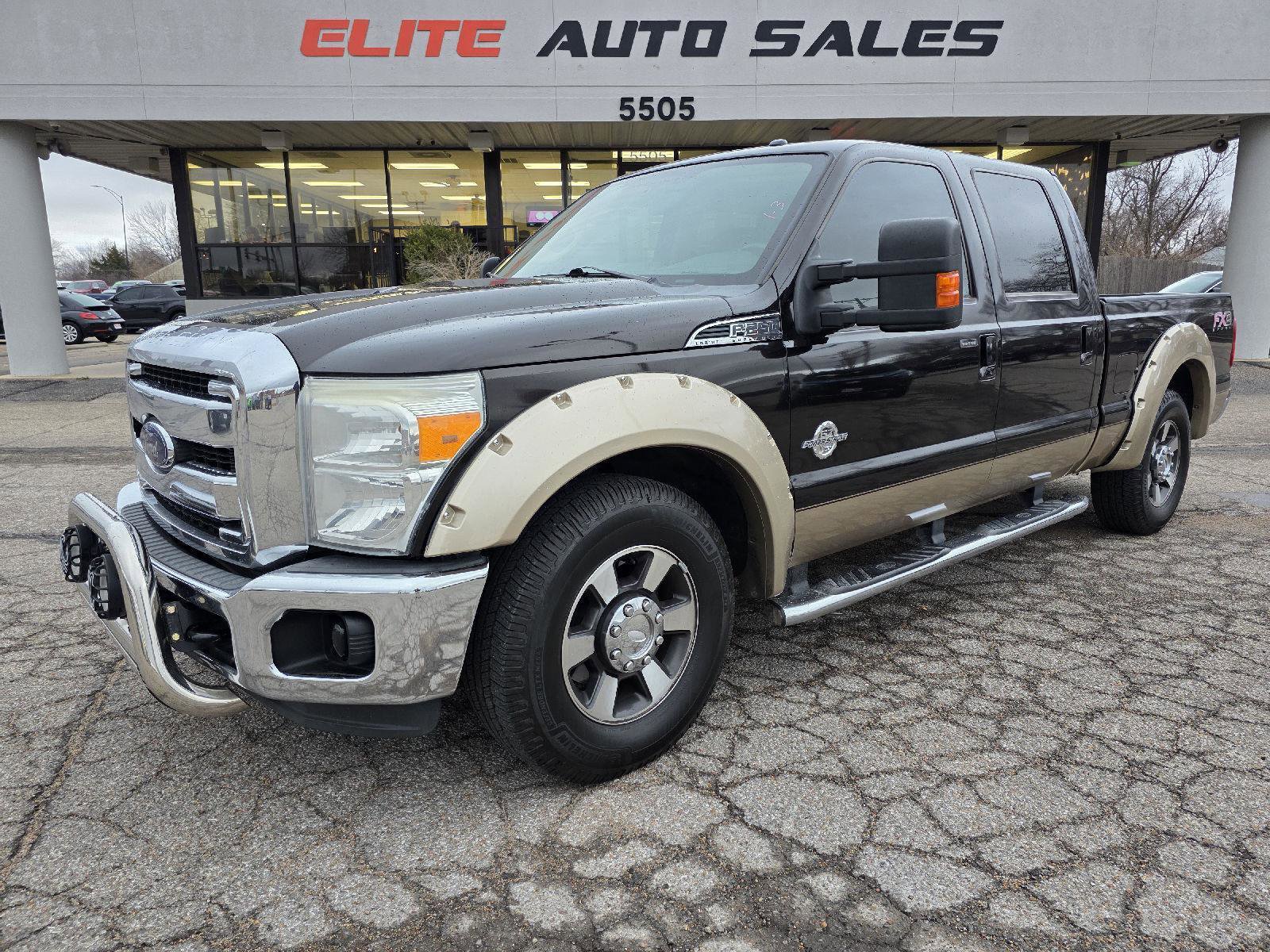 Used 2014 Ford F250 Lariat w/ Lariat Interior Package image 1