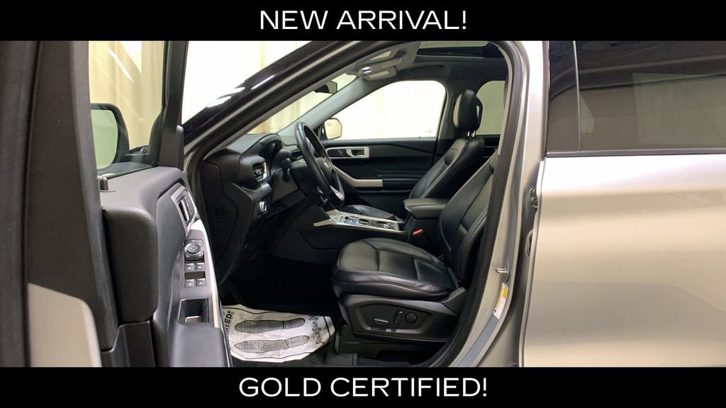 Used 2022 Ford Explorer XLT w/ Equipment Group 202A AWD/4WD image 31