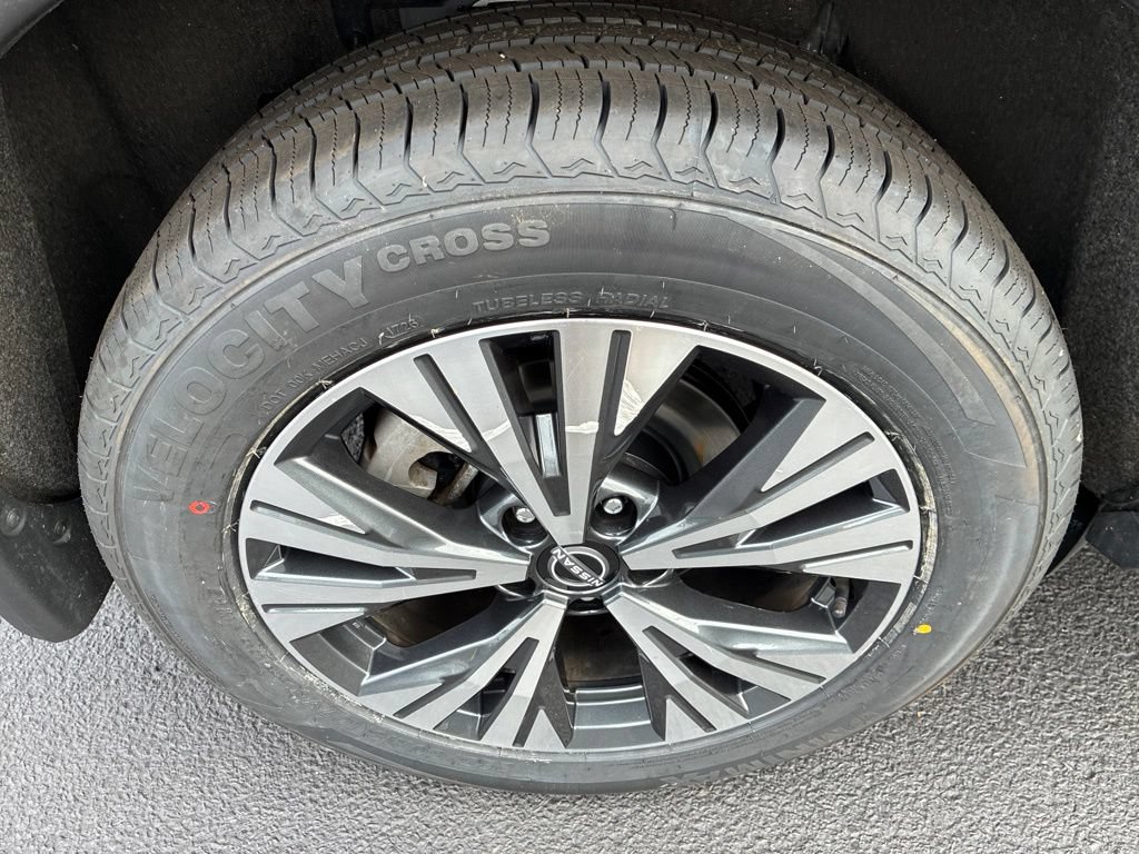 Certified 2023 Nissan Rogue SV AWD/4WD image 10