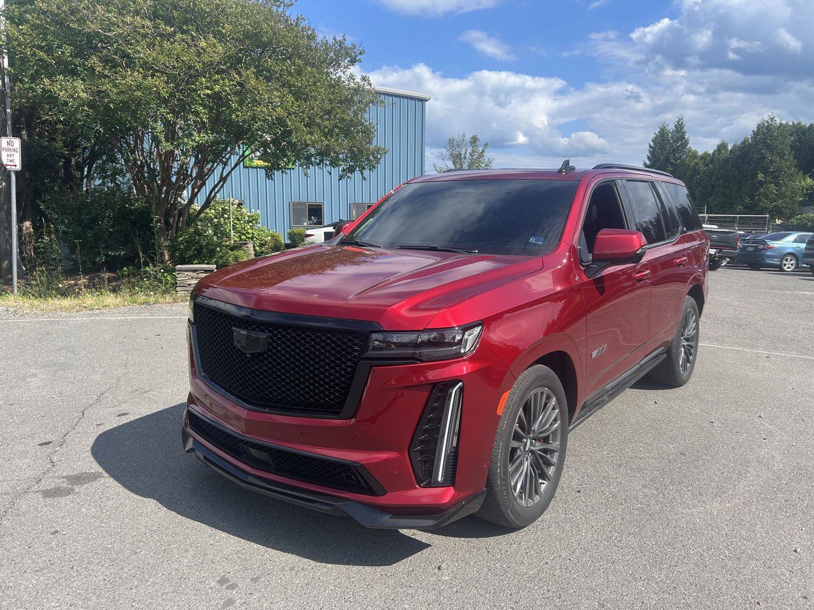 Used 2023 Cadillac Escalade V AWD/4WD image 1