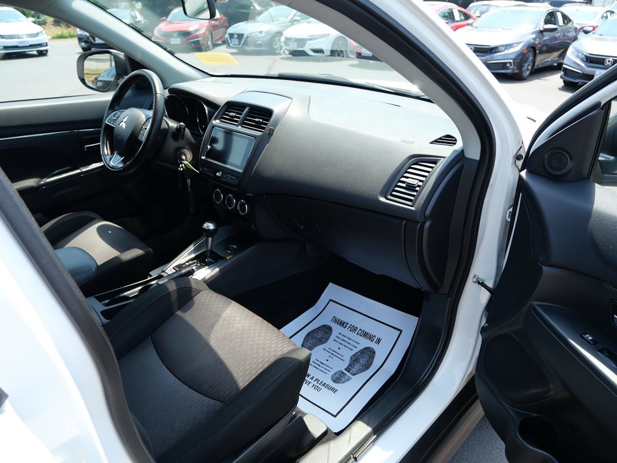 Used 2019 Mitsubishi Outlander Sport AWD image 17