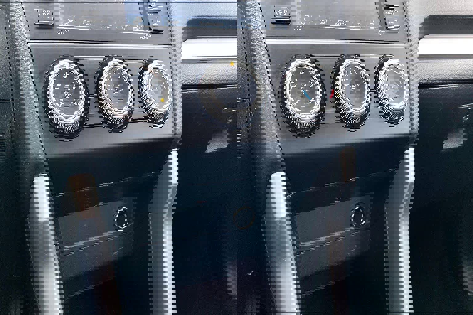 Used 2016 Subaru Forester 2.5i w/ Alloy Wheel Package image 35