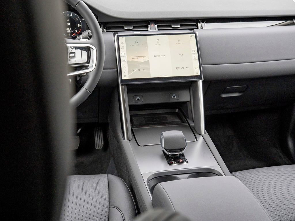 New 2025 Land Rover Discovery Sport S image 20