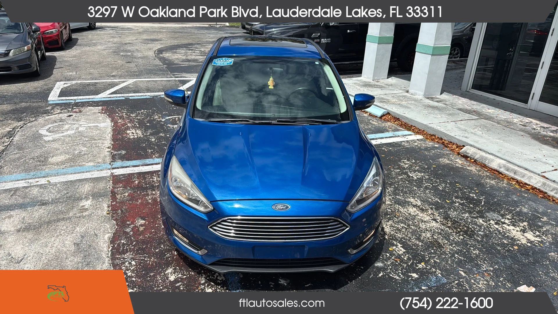Used 2018 Ford Focus Titanium FWD image 4
