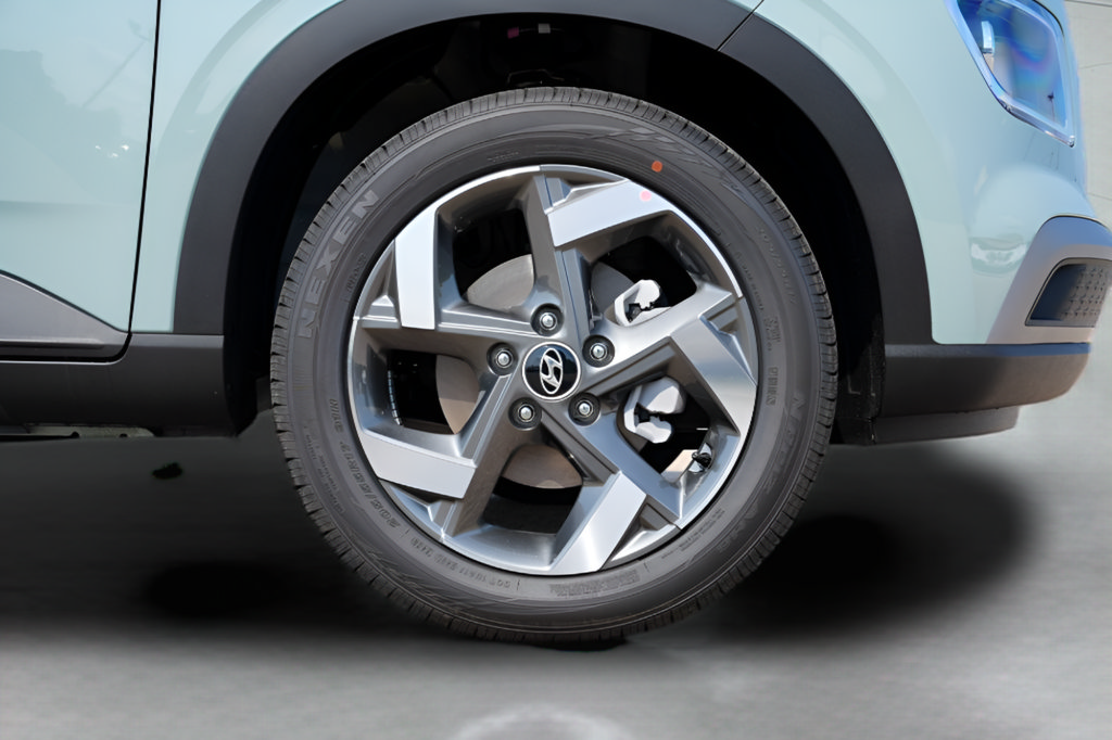 New 2026 Hyundai Venue SEL FWD image 9