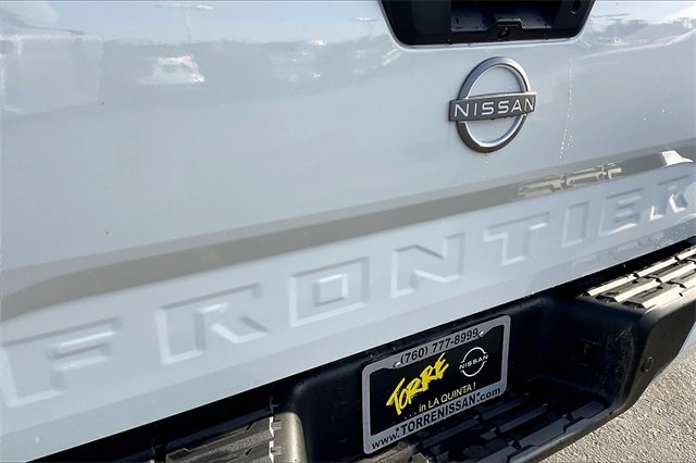 New 2025 Nissan Frontier SV image 12