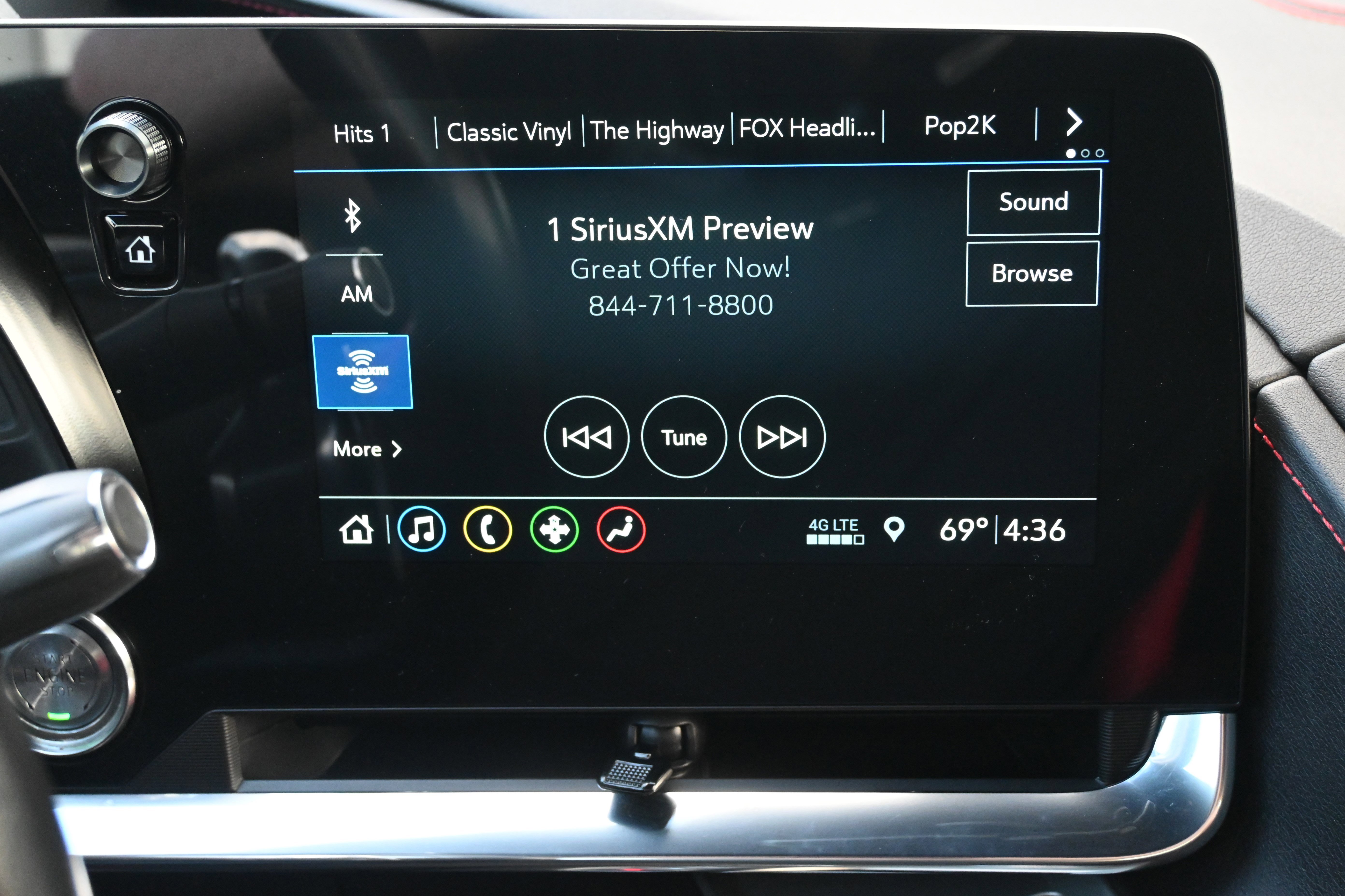 Used 2020 Chevrolet Corvette Stingray Coupe w/ 1LT RWD image 24