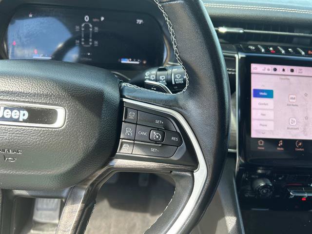 Used 2022 Jeep Grand Cherokee L Limited image 27