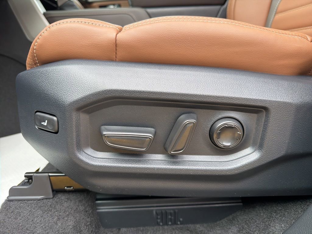 New 2026 Toyota Tundra 1794 Edition AWD/4WD image 9