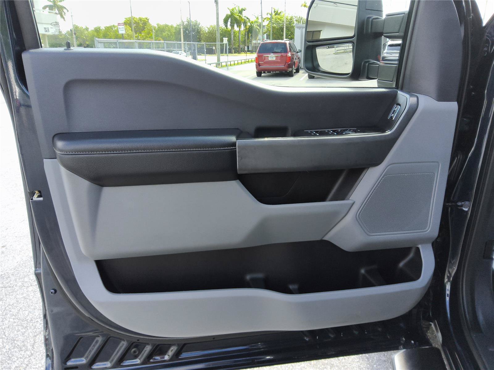 Certified 2024 Ford F350 XLT w/ 360-Degree Camera Package AWD/4WD image 14