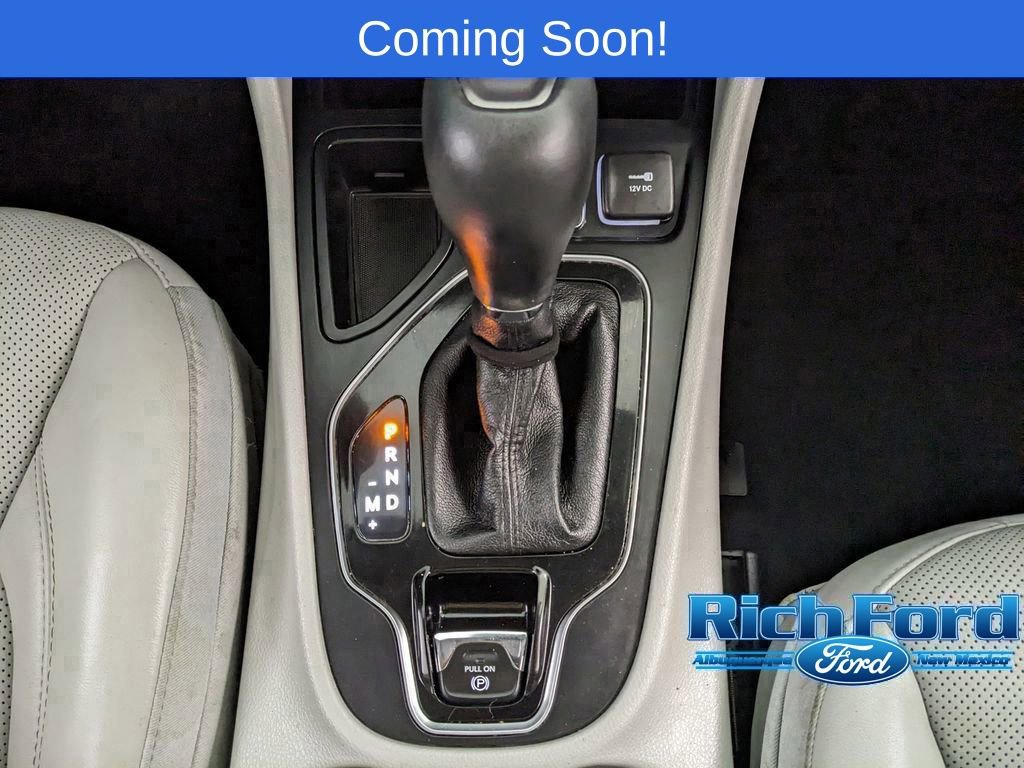 Used 2021 Jeep Cherokee Limited w/ Elite Package FWD image 10