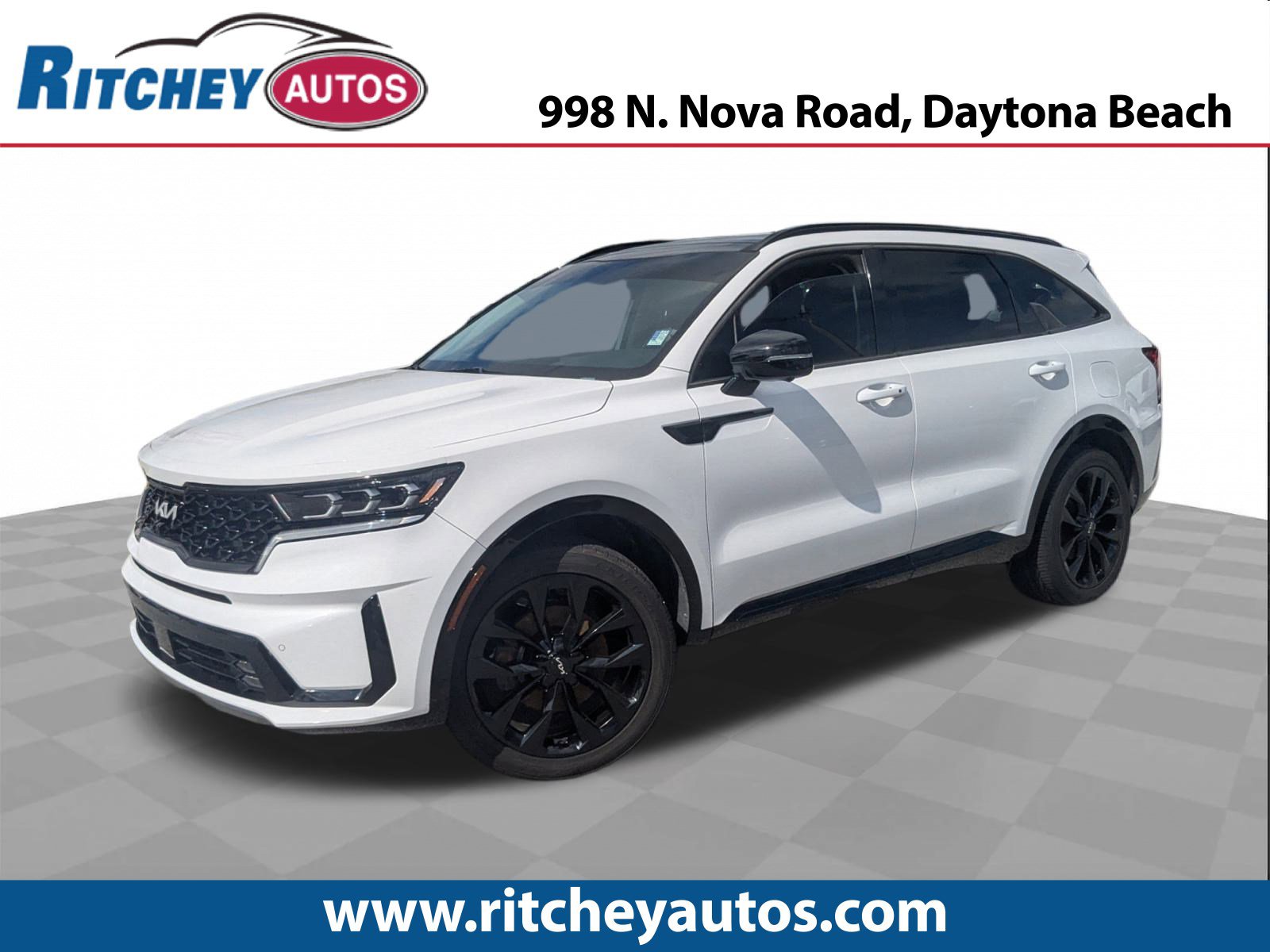 Used 2022 Kia Sorento SX image 1