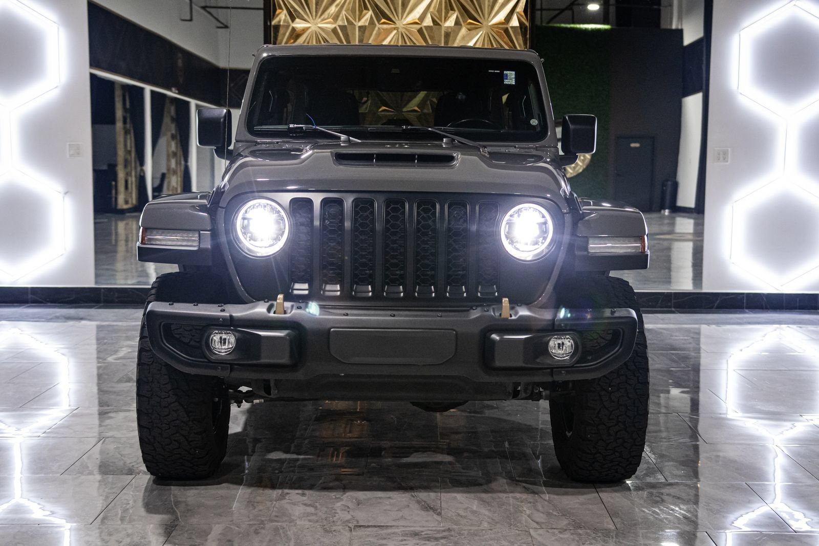 Used 2023 Jeep Wrangler Unlimited Rubicon 392 w/ Trailer Tow Package AWD/4WD image 3