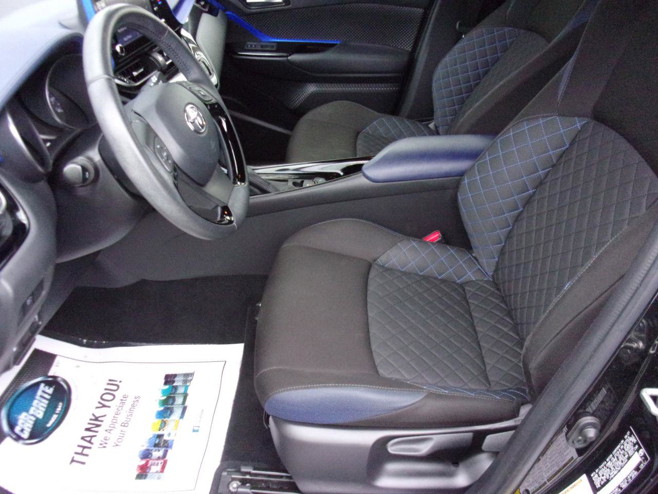 Used 2021 Toyota C-HR XLE image 9