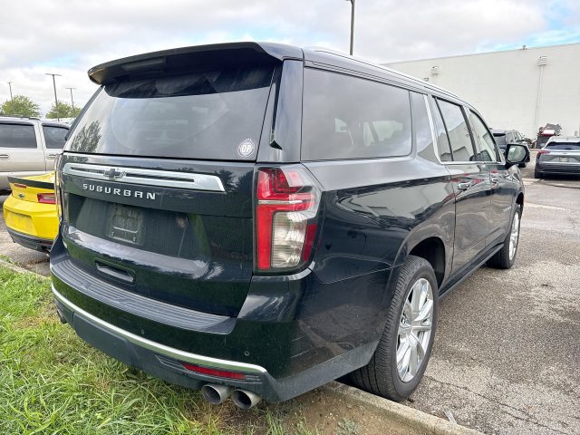 Used 2022 Chevrolet Suburban High Country w/ Max Trailering Package AWD/4WD image 4