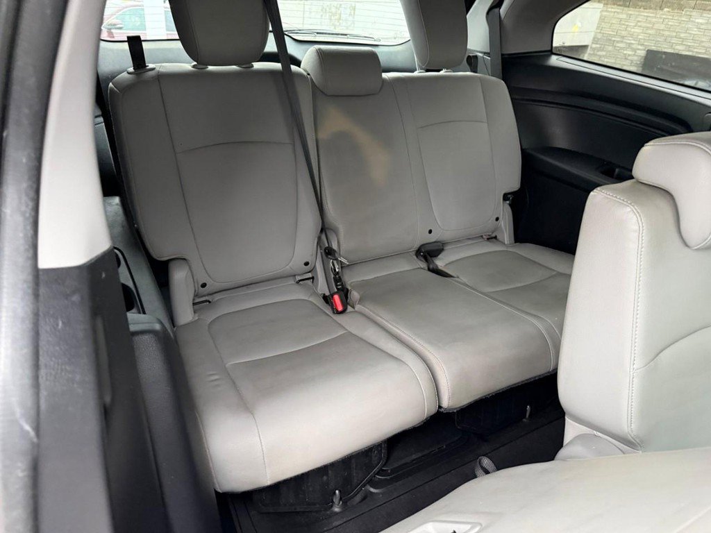 Used 2019 Honda Odyssey EX-L image 12