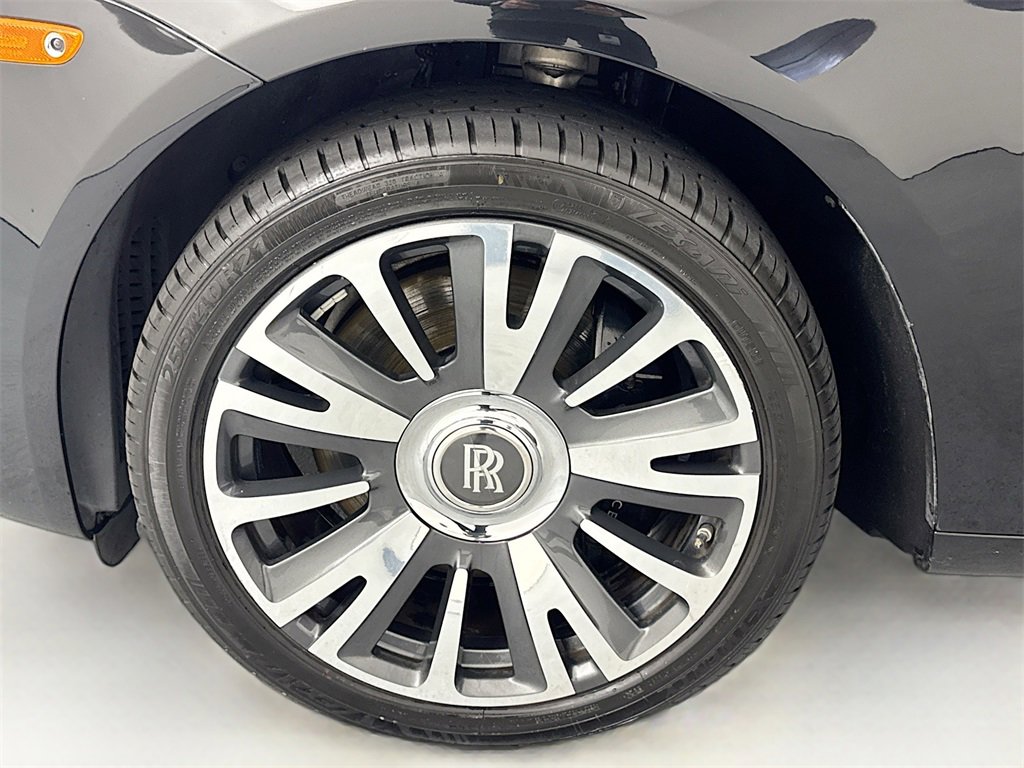 Used 2019 Rolls-Royce Ghost image 30