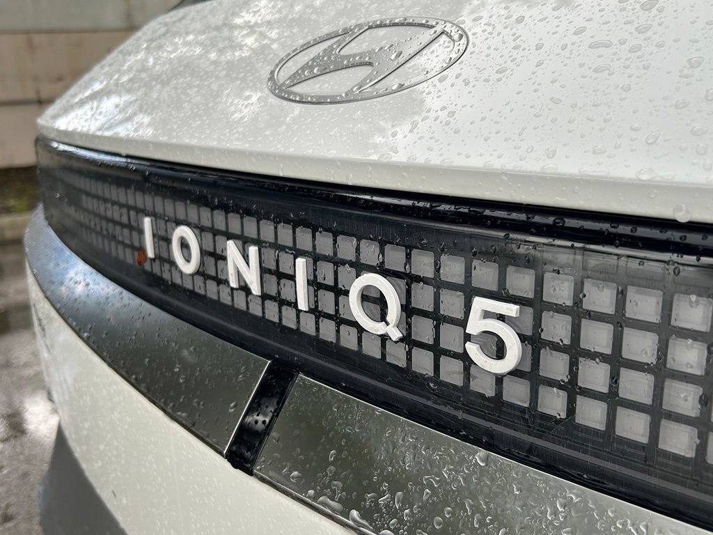 Used 2025 Hyundai Ioniq 5 Limited RWD image 43