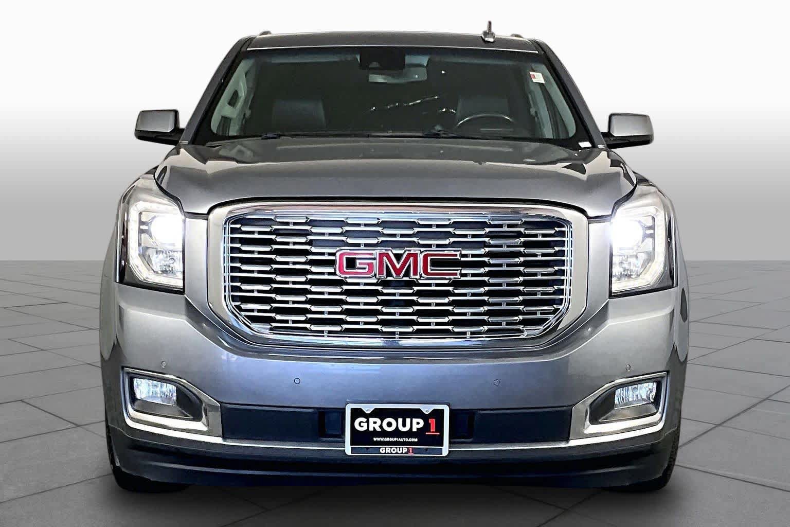 Used 2019 GMC Yukon Denali w/ Denali Ultimate Package RWD image 4