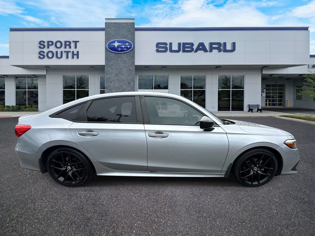 Used 2023 Honda Civic Sport image 2