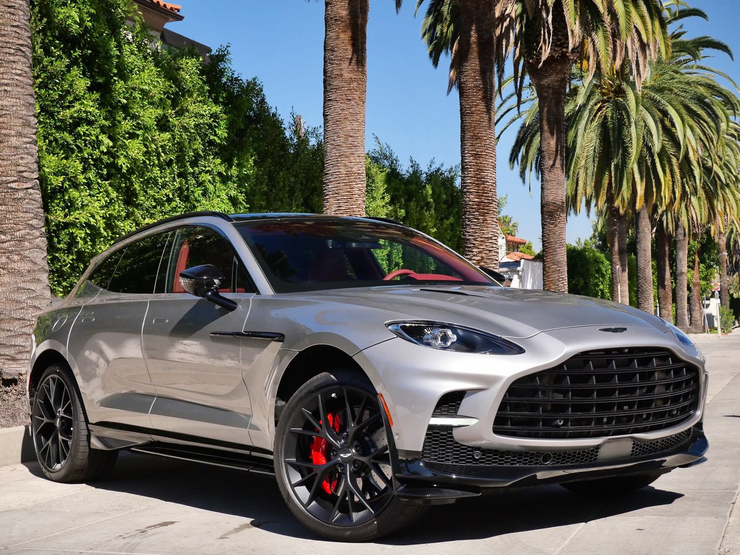 New 2026 Aston Martin DBX 707 AWD/4WD image 1