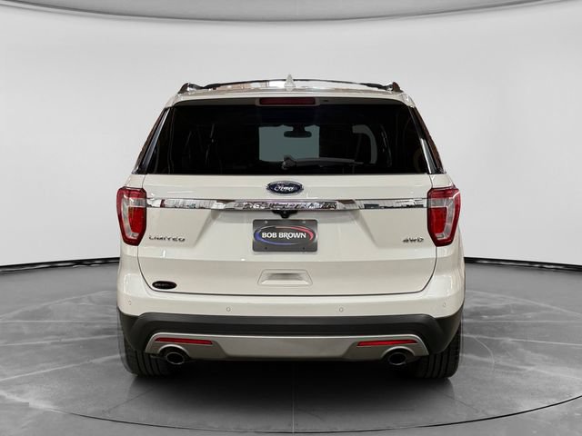 Used 2017 Ford Explorer Limited w/ Equipment Group 301A AWD/4WD image 4