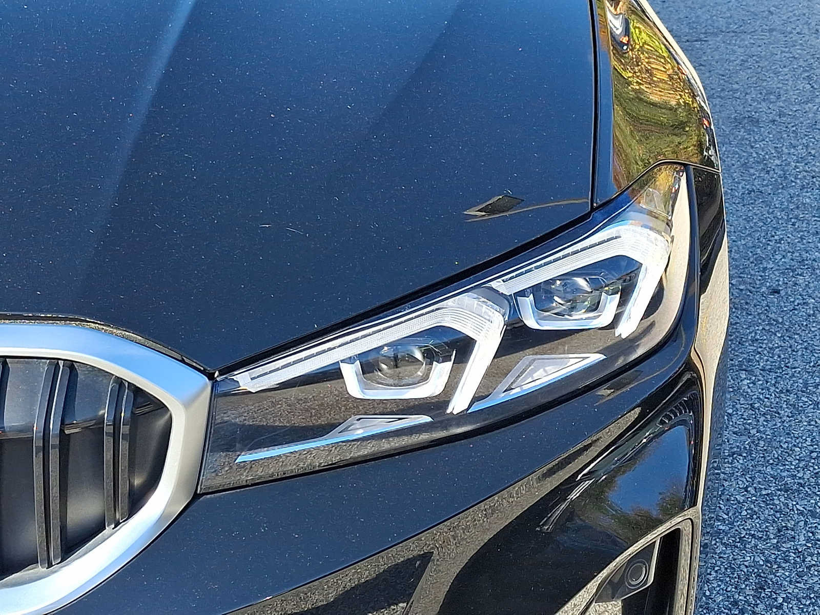 Used 2023 BMW 330i xDrive Sedan w/ Driving Assistance Package AWD/4WD image 9