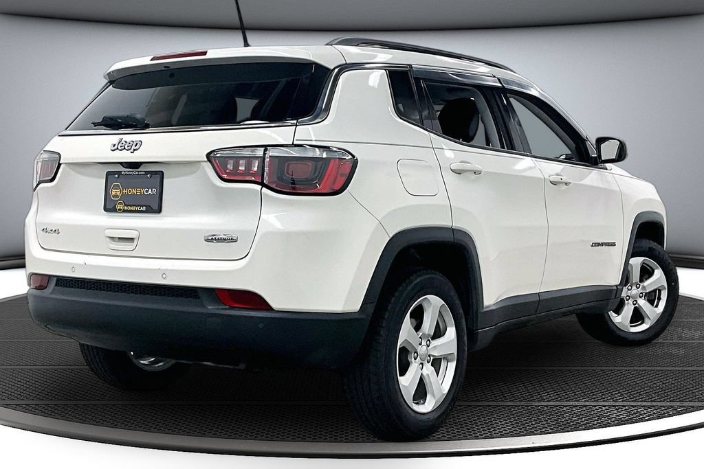 Used 2018 Jeep Compass Latitude w/ Safe & Security Group AWD/4WD image 6